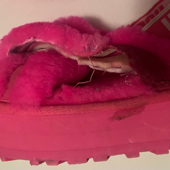 UGG Pink Disco Cross Slide, Size 9 - Picture 7 of 12